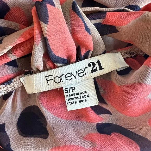 Tops - Tank Top - Picture 3 of 3